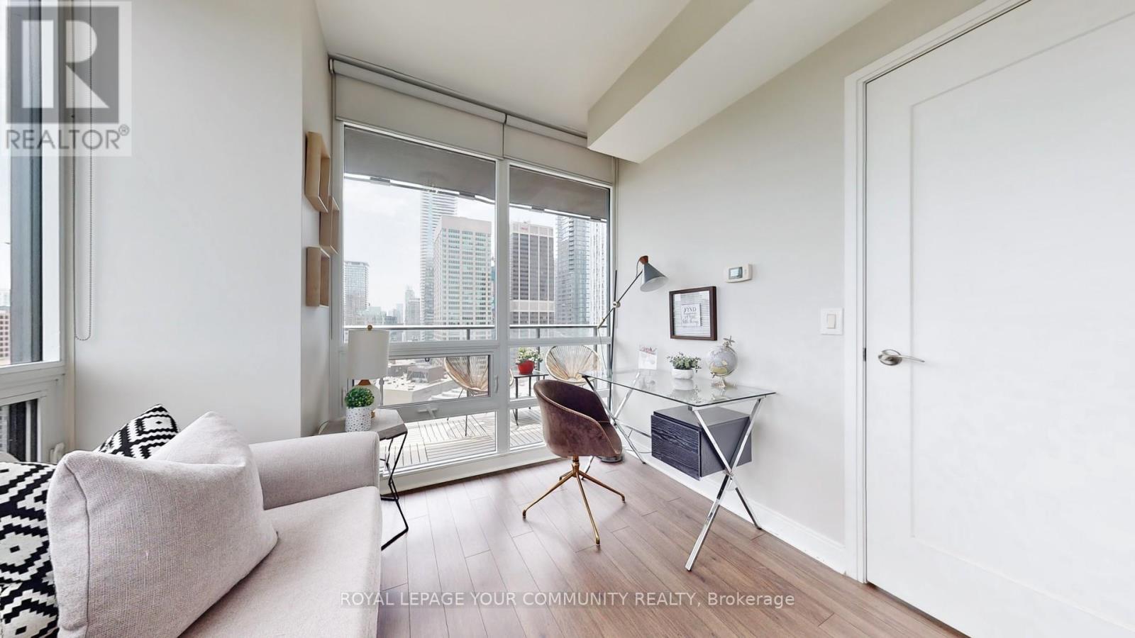 












2507 - 825 CHURCH STREET

,
Toronto,




Ontario
M4W3Z4

