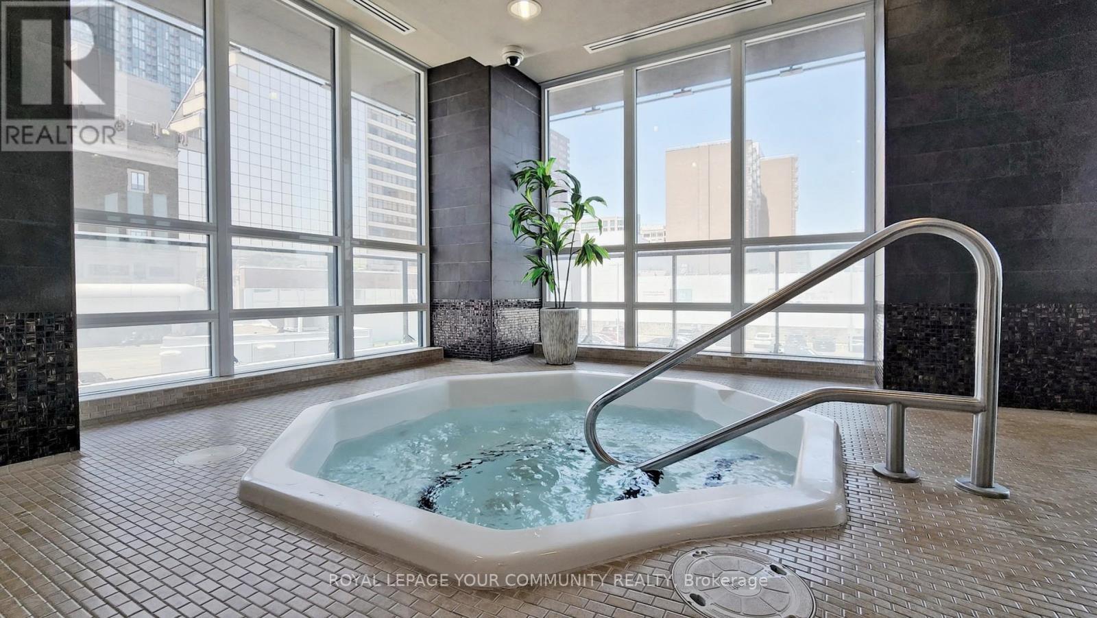 












2507 - 825 CHURCH STREET

,
Toronto,




Ontario
M4W3Z4

