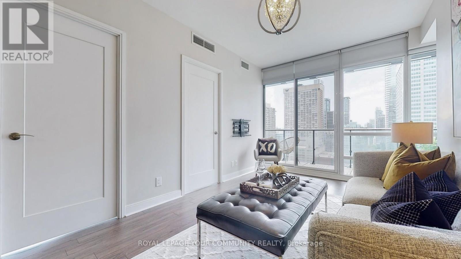 












2507 - 825 CHURCH STREET

,
Toronto,




Ontario
M4W3Z4

