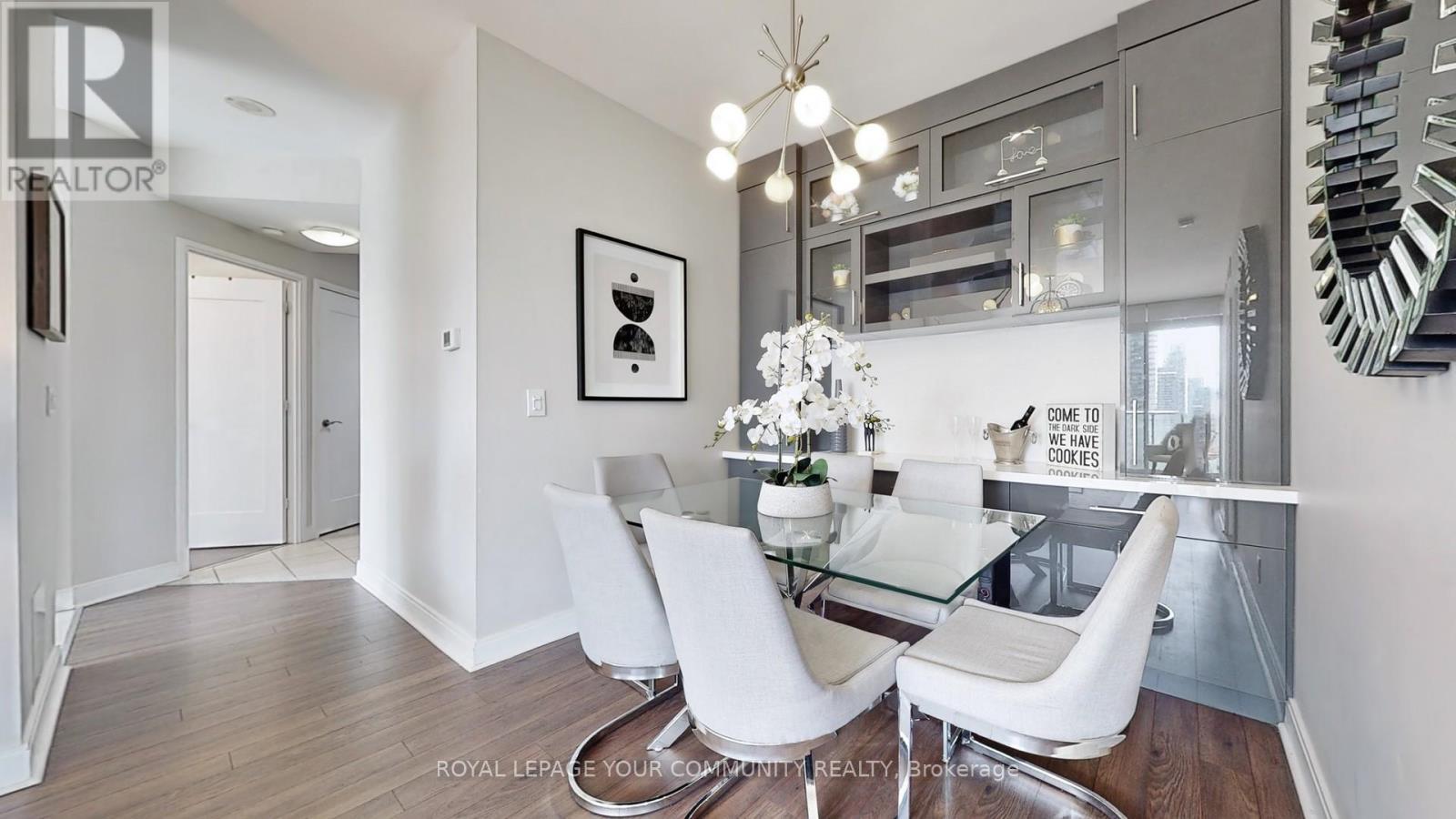 












2507 - 825 CHURCH STREET

,
Toronto,




Ontario
M4W3Z4

