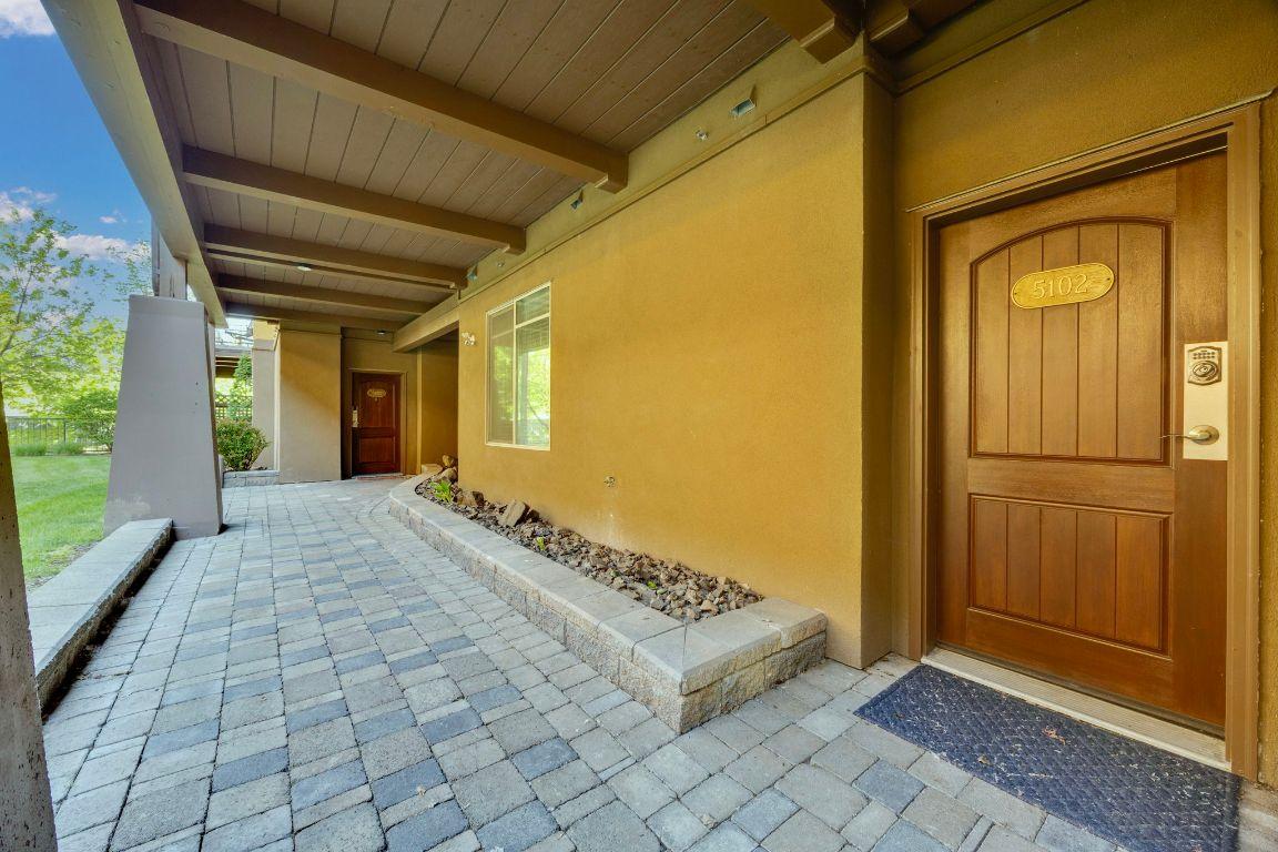 









4034


Pritchard

Drive, 5102,
West Kelowna,




BC
V4T 1X2

