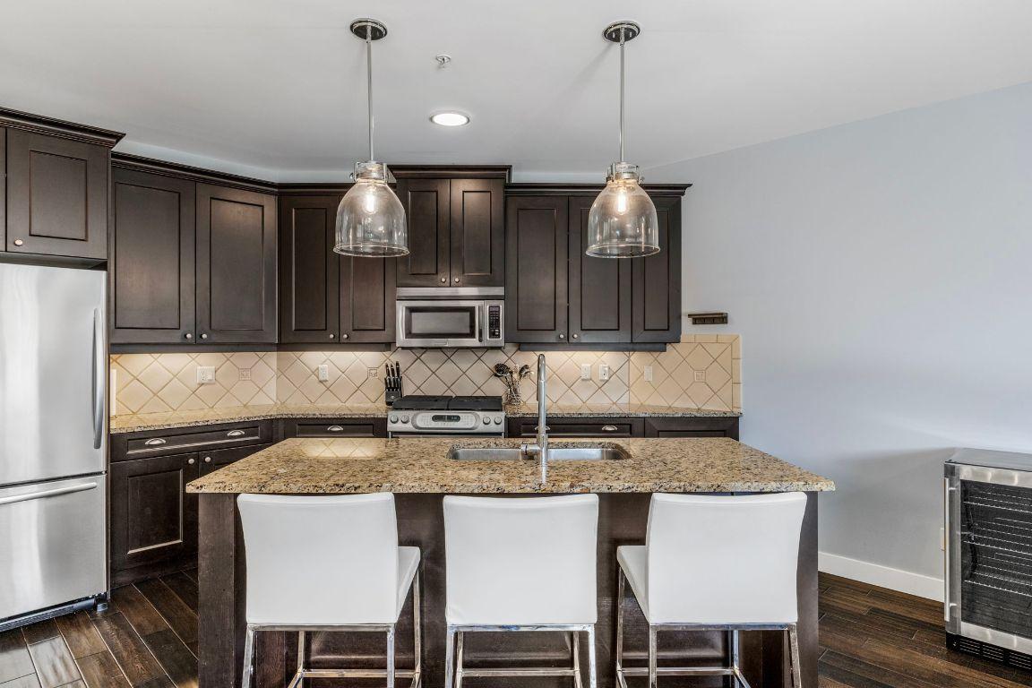 









4034


Pritchard

Drive, 5102,
West Kelowna,




BC
V4T 1X2

