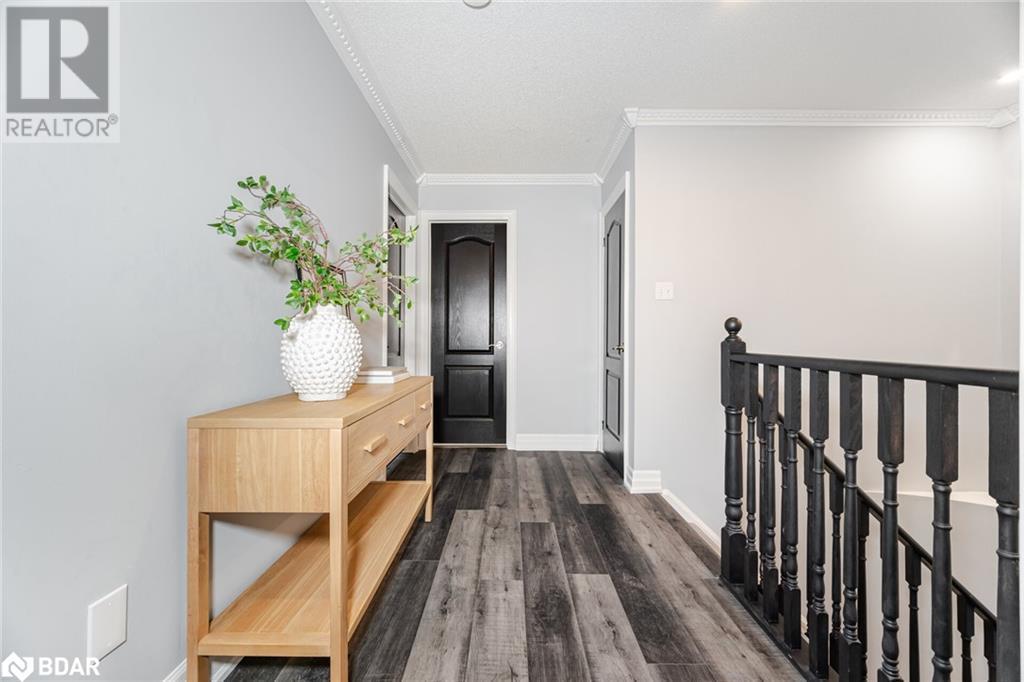 












1240 FIELD Drive

,
Milton,




Ontario
L9T6G4

