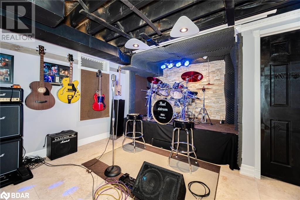 












1240 FIELD Drive

,
Milton,




Ontario
L9T6G4

