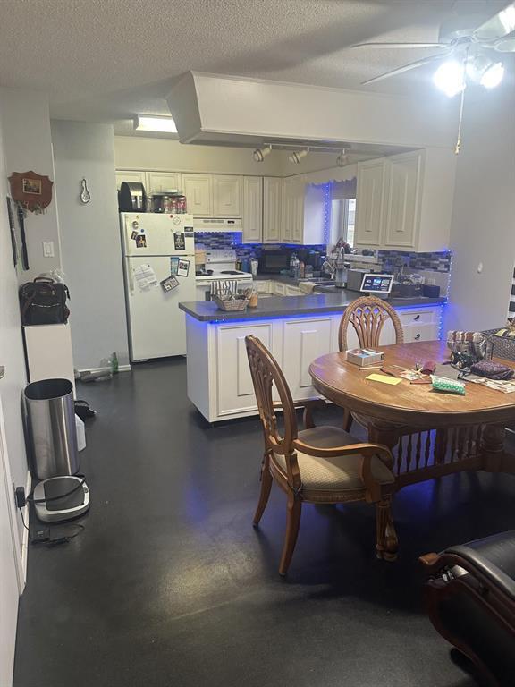 












1470 3rd Street N

,
Swan River,




Manitoba
R0L1Z0


