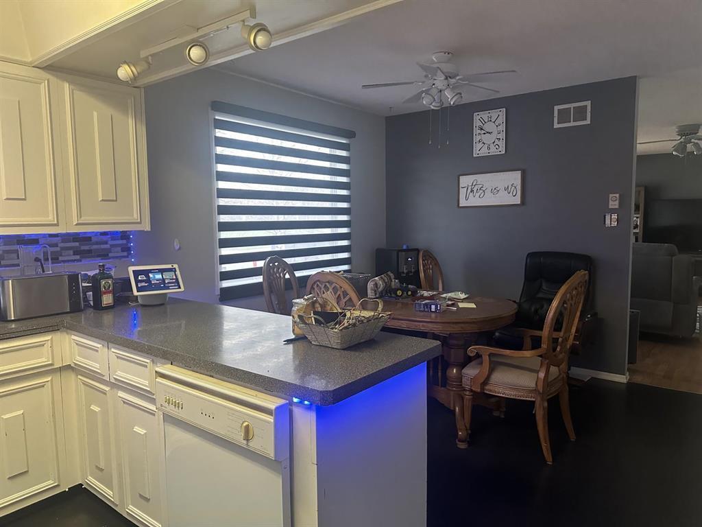 












1470 3rd Street N

,
Swan River,




Manitoba
R0L1Z0

