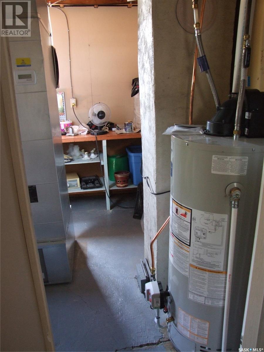 












219 4th AVENUE E

,
Leader,




Saskatchewan
S0N1H0

