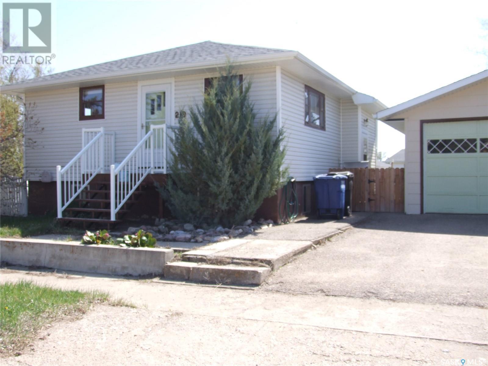 












219 4th AVENUE E

,
Leader,




Saskatchewan
S0N1H0

