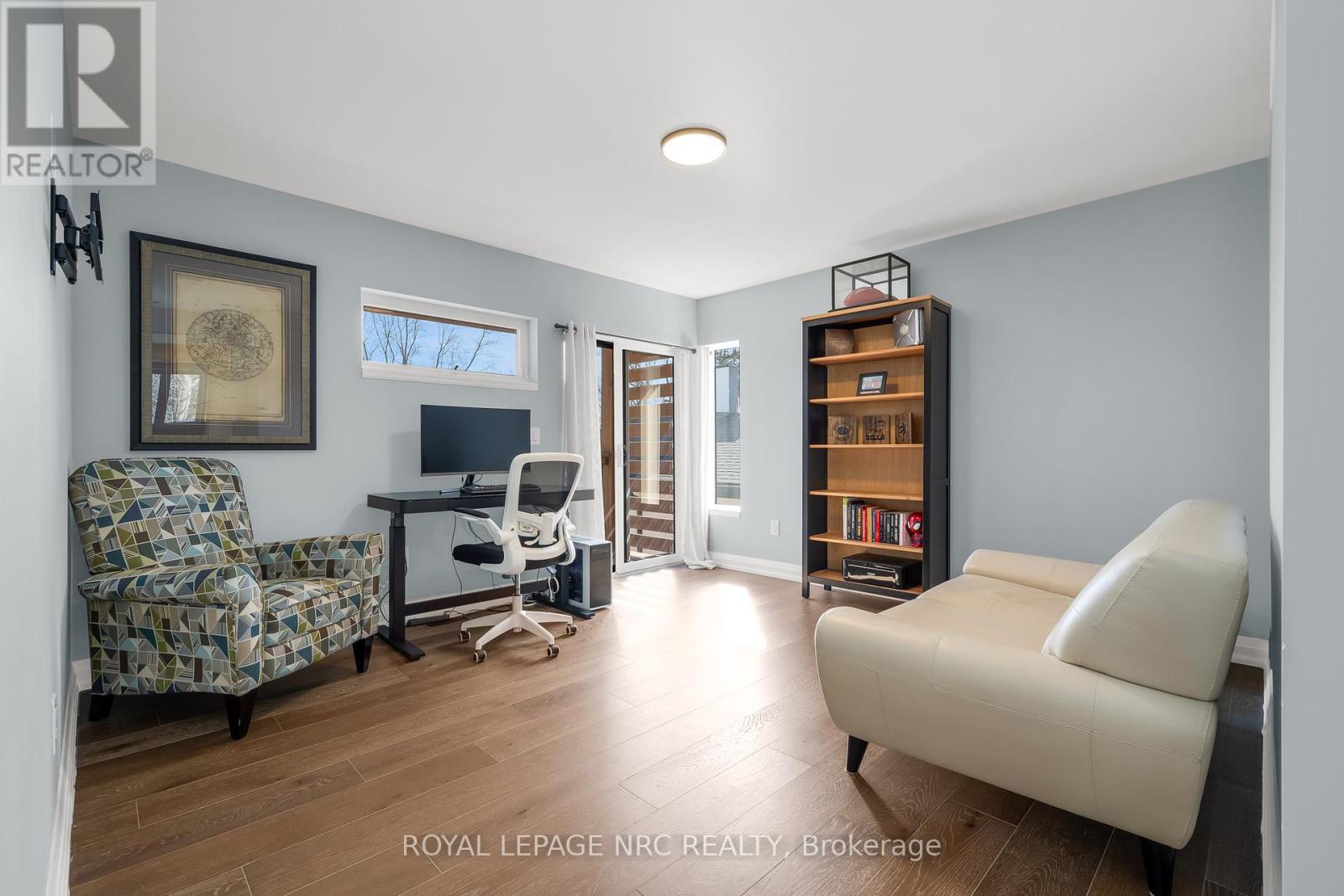 












8 HILDA STREET

,
Welland (N. Welland),




Ontario
L3C0H3

