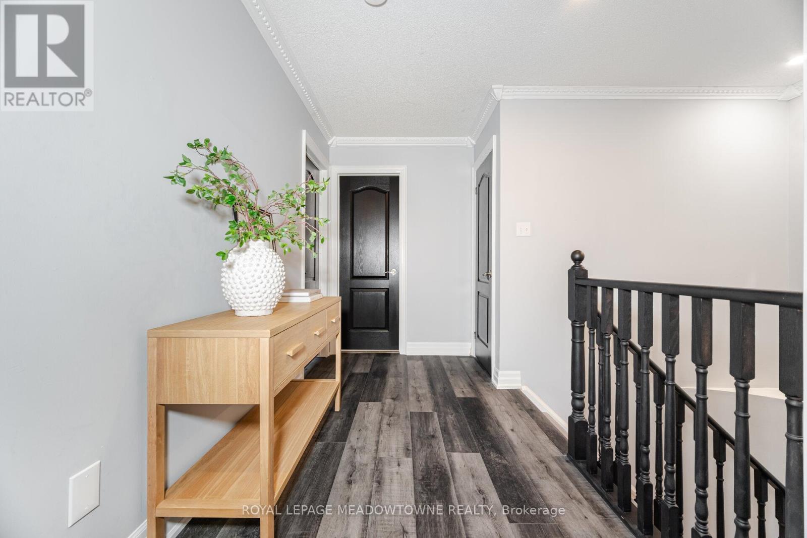 












1240 FIELD DRIVE

,
Milton,




Ontario
L9T6G4

