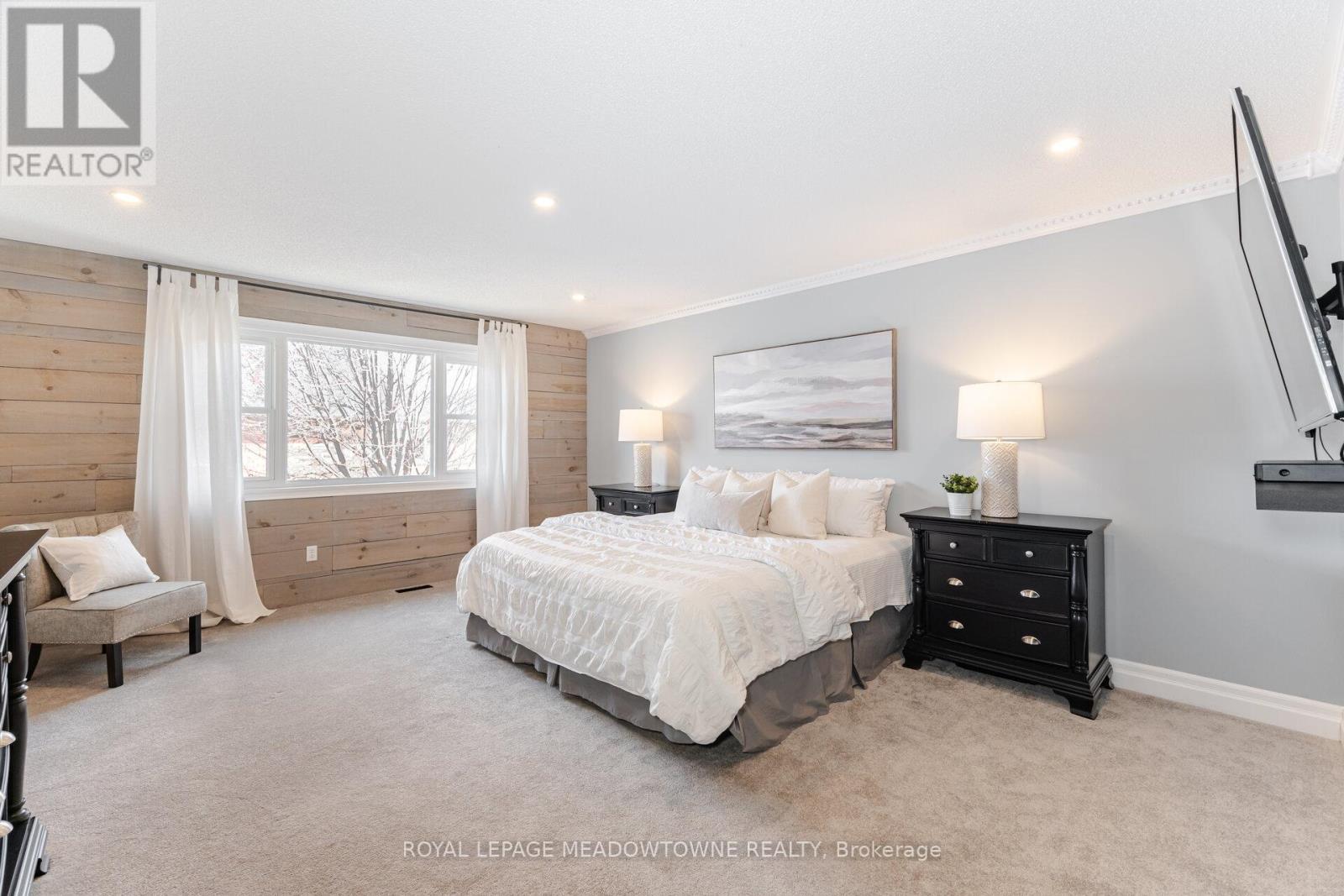 












1240 FIELD DRIVE

,
Milton,




Ontario
L9T6G4

