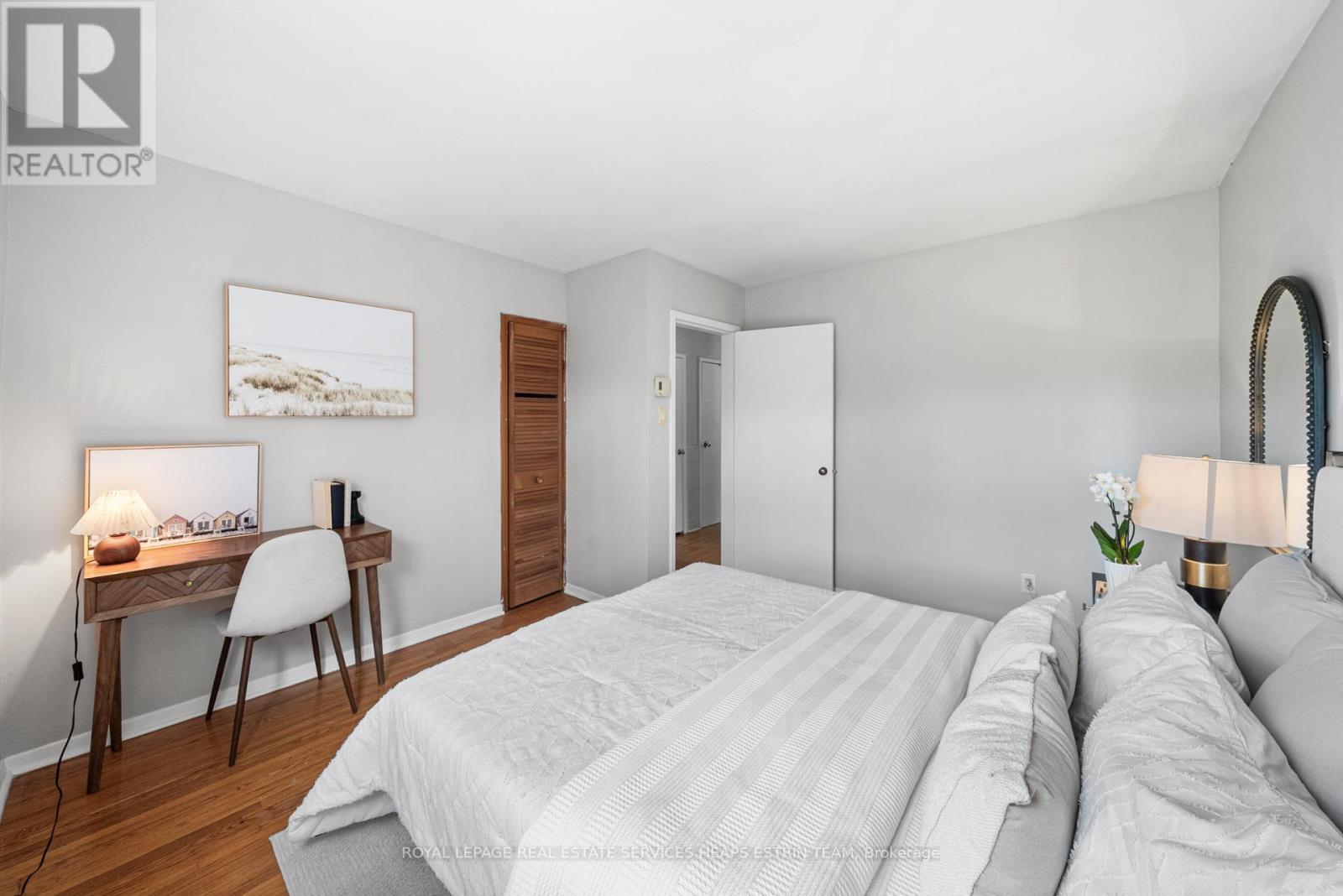












7 KECALA ROAD

,
Toronto,




Ontario
M1P1K5

