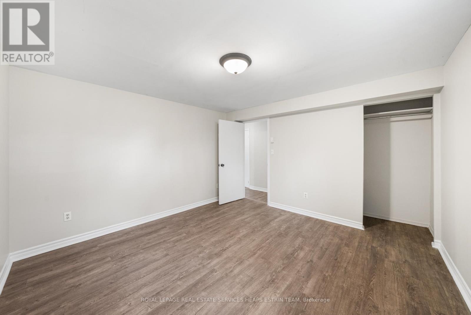












7 KECALA ROAD

,
Toronto,




Ontario
M1P1K5

