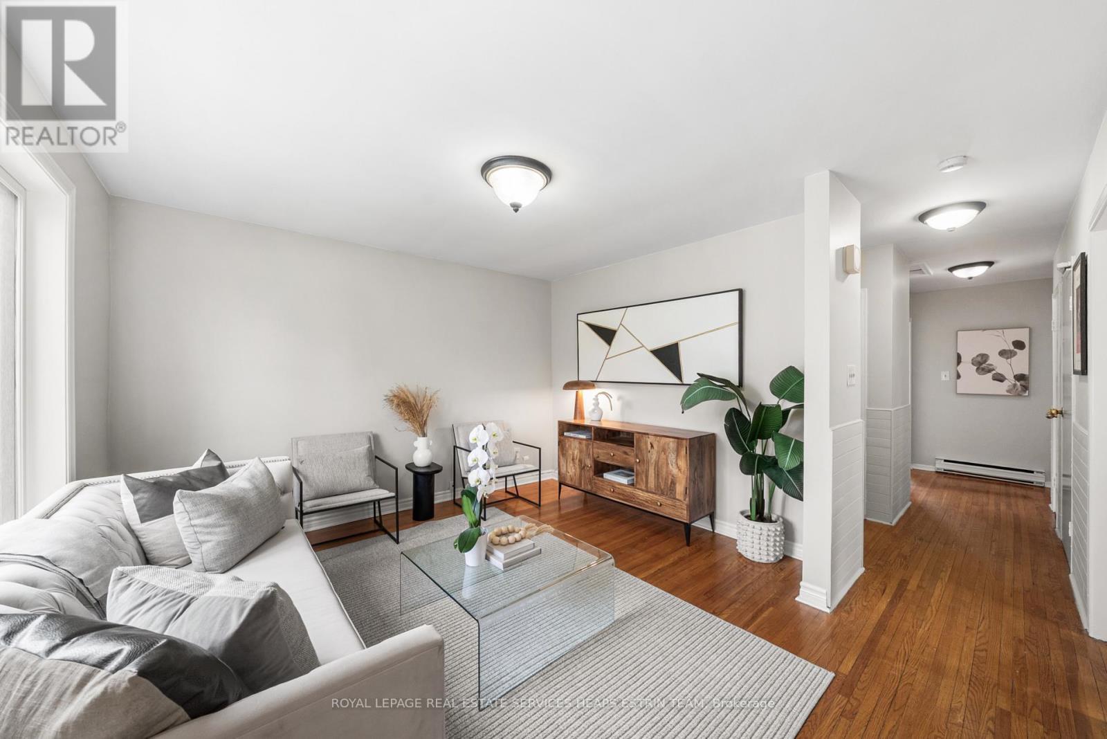 












7 KECALA ROAD

,
Toronto,




Ontario
M1P1K5

