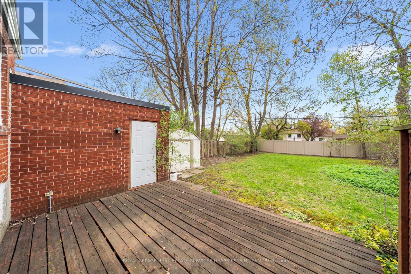 












7 KECALA ROAD

,
Toronto,




Ontario
M1P1K5

