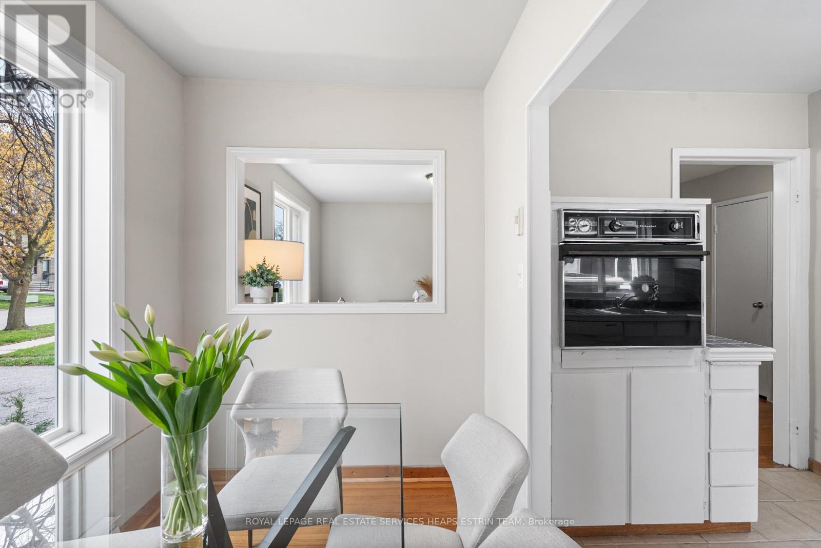 












7 KECALA ROAD

,
Toronto,




Ontario
M1P1K5

