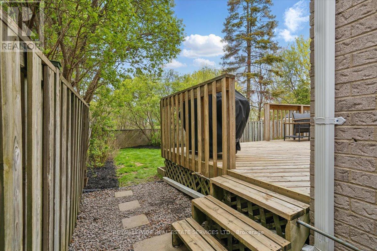 












25 WHEATFIELD ROAD

,
Brampton,




Ontario
L6X2V4

