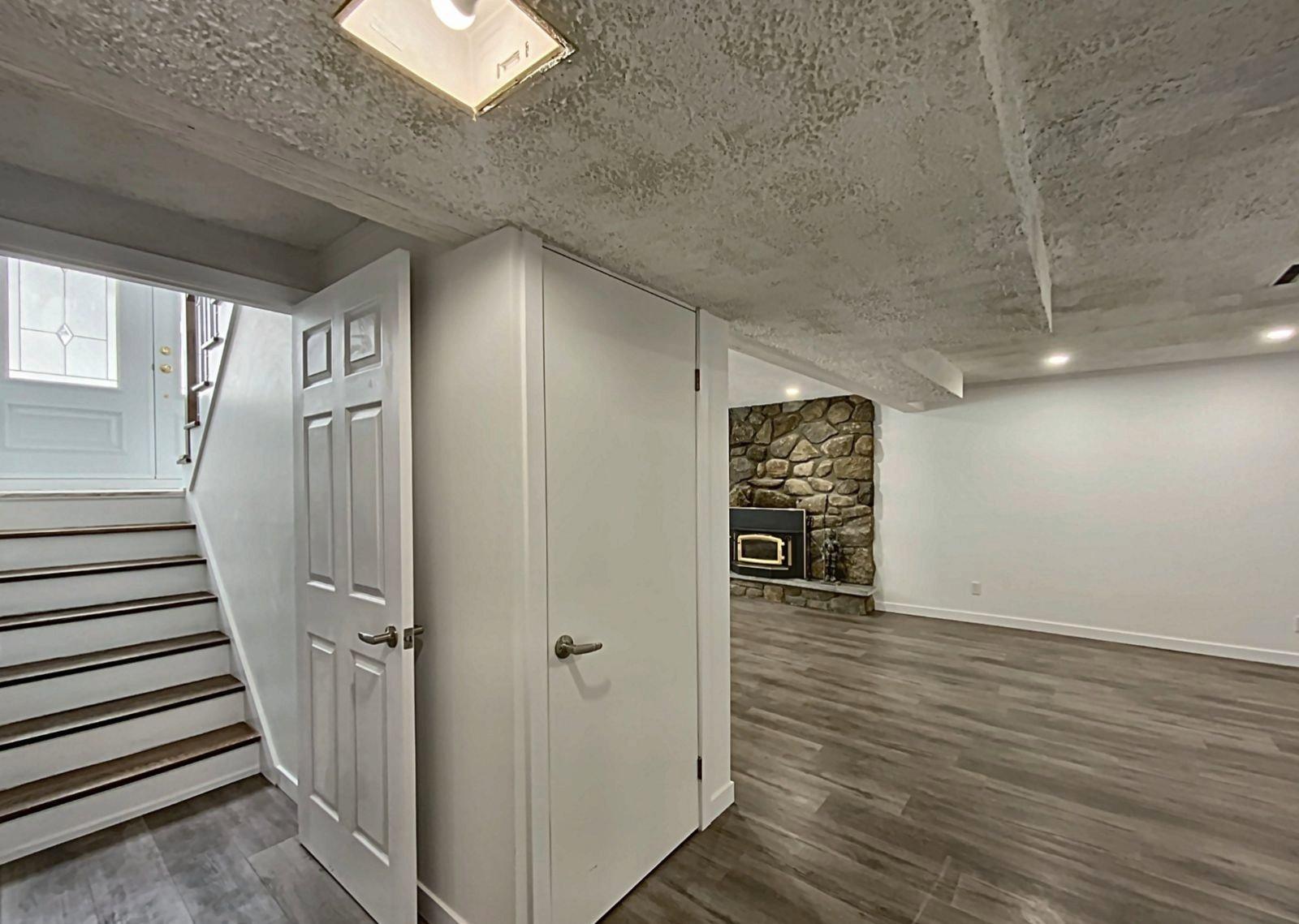 









4552


Rue Grilli

,
Montréal (Pierrefonds-Roxboro),




QC
H9J2B2

