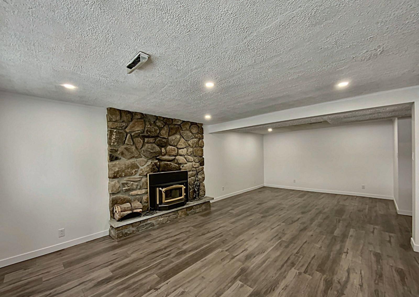 









4552


Rue Grilli

,
Montréal (Pierrefonds-Roxboro),




QC
H9J2B2

