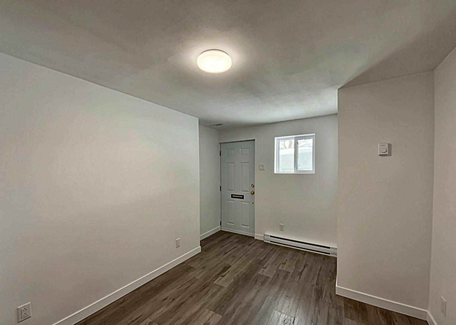 









4552


Rue Grilli

,
Montréal (Pierrefonds-Roxboro),




QC
H9J2B2

