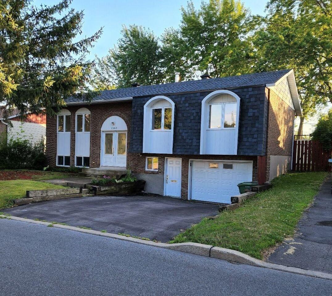 









4552


Rue Grilli

,
Montréal (Pierrefonds-Roxboro),




QC
H9J2B2

