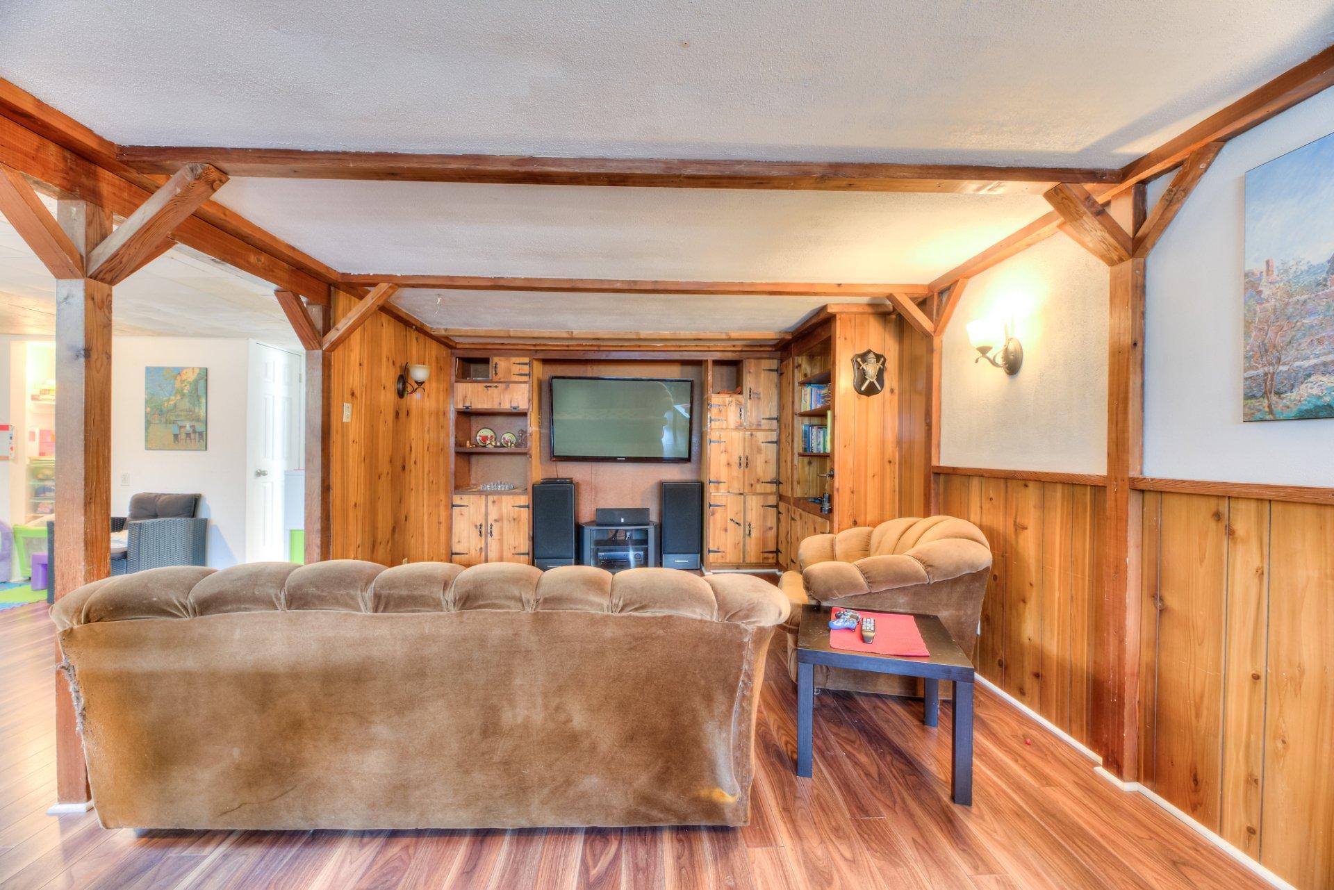 









179


Av. Mariale

,
Laval (Laval-des-Rapides),




QC
H7N3L6


