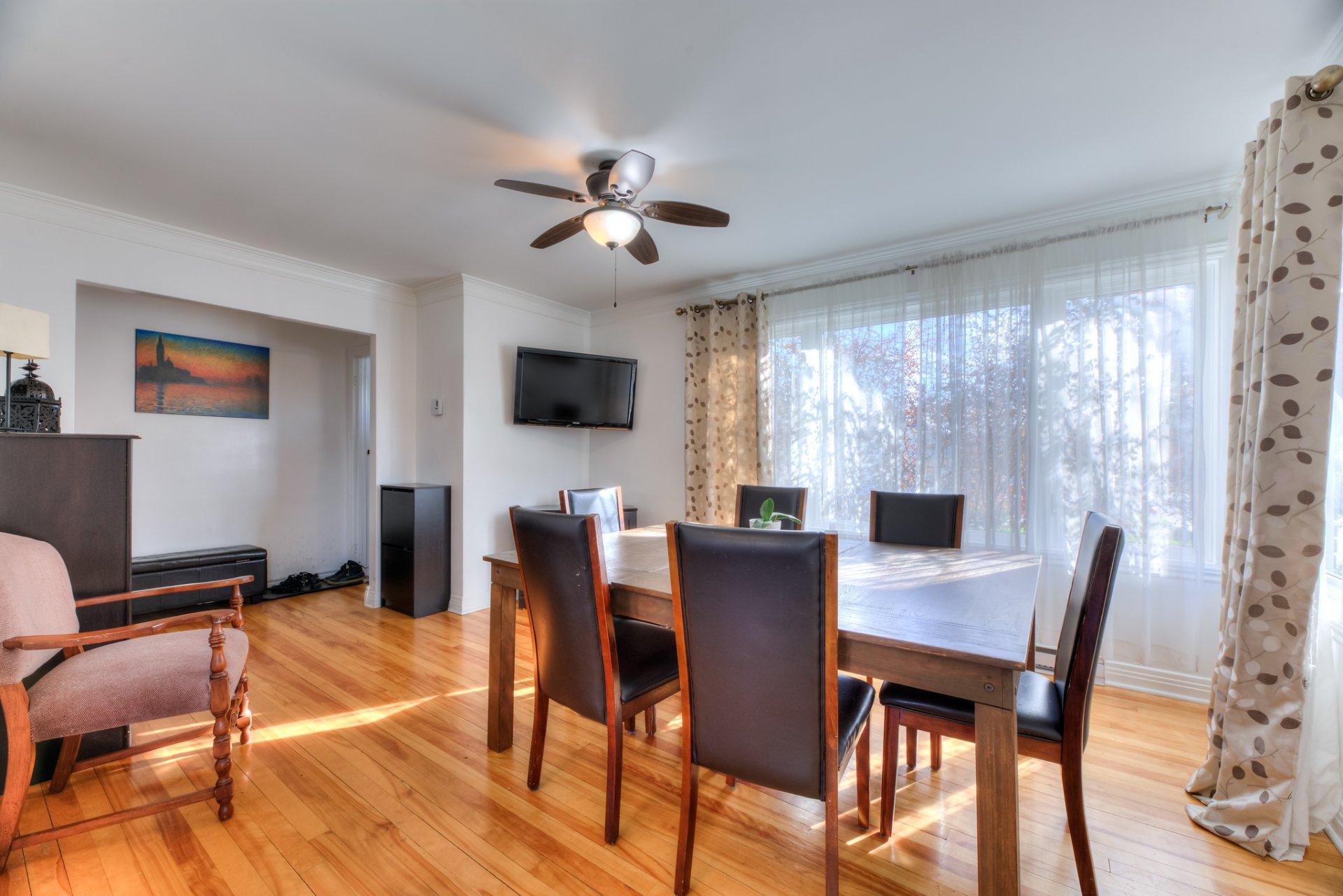 









179


Av. Mariale

,
Laval (Laval-des-Rapides),




QC
H7N3L6

