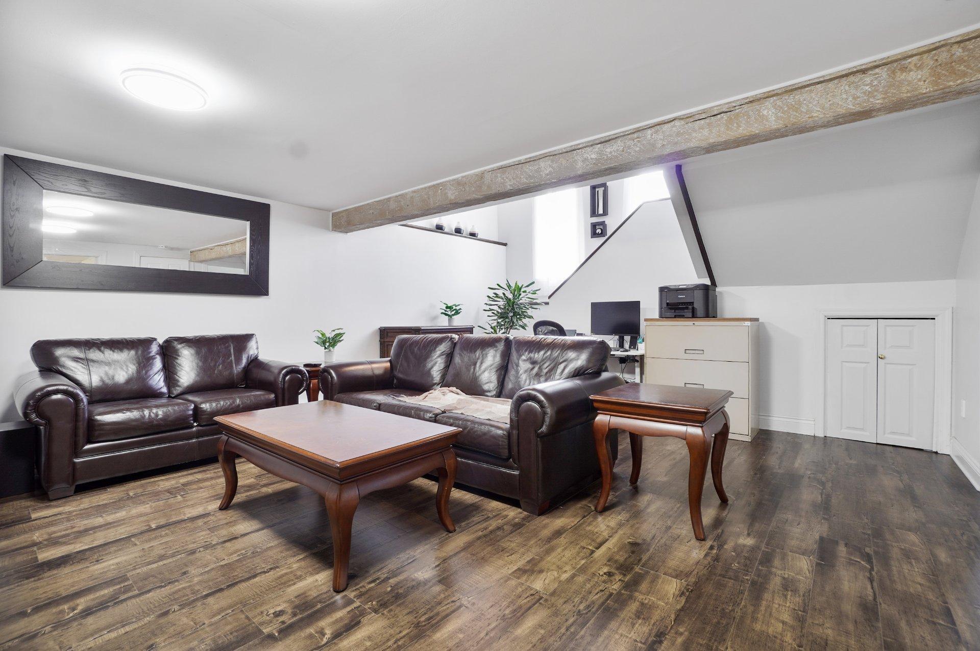 









1B


Rue Olier

,
Saint-Basile-le-Grand,




QC
J3N1L6

