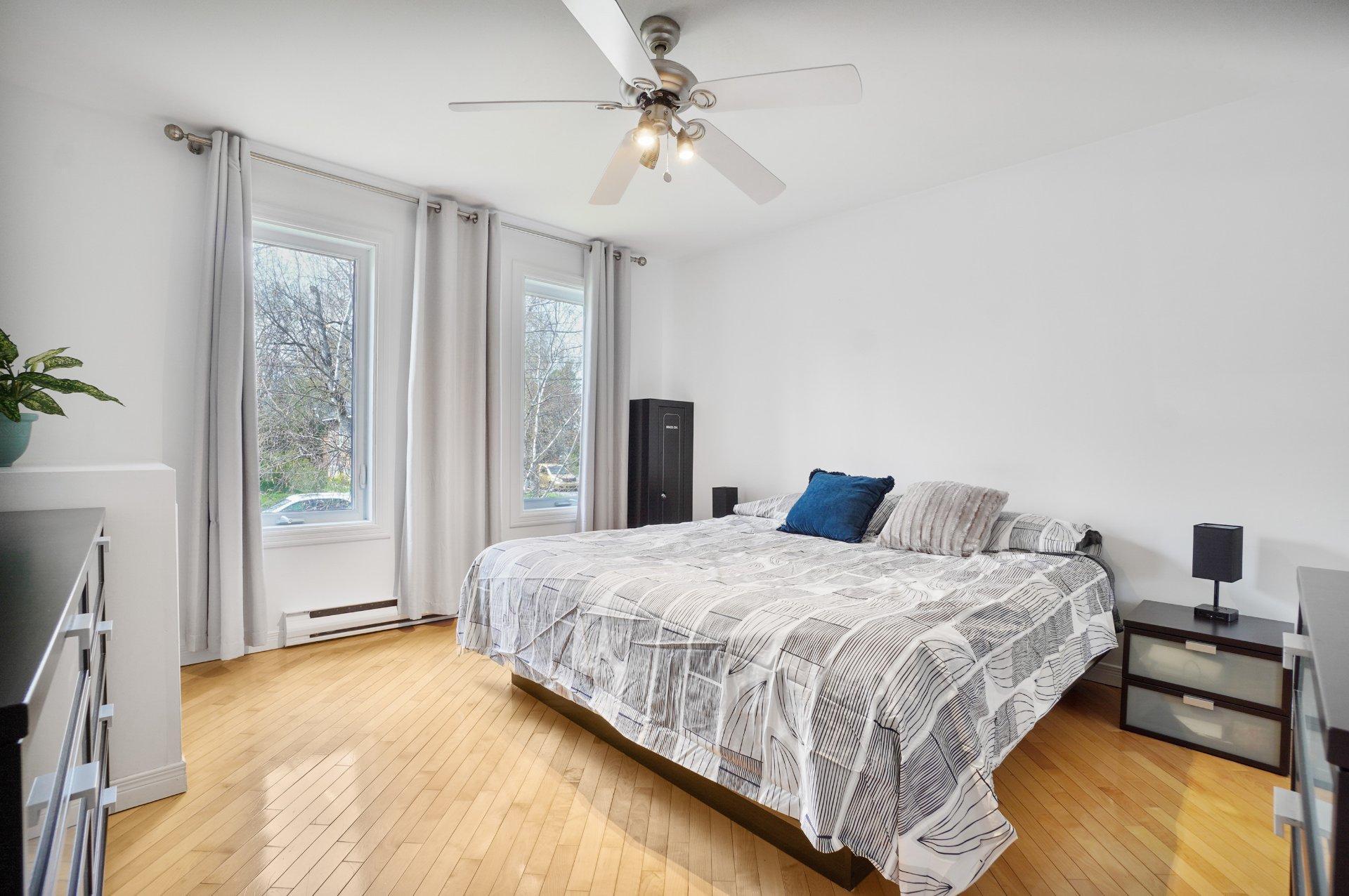 









1B


Rue Olier

,
Saint-Basile-le-Grand,




QC
J3N1L6

