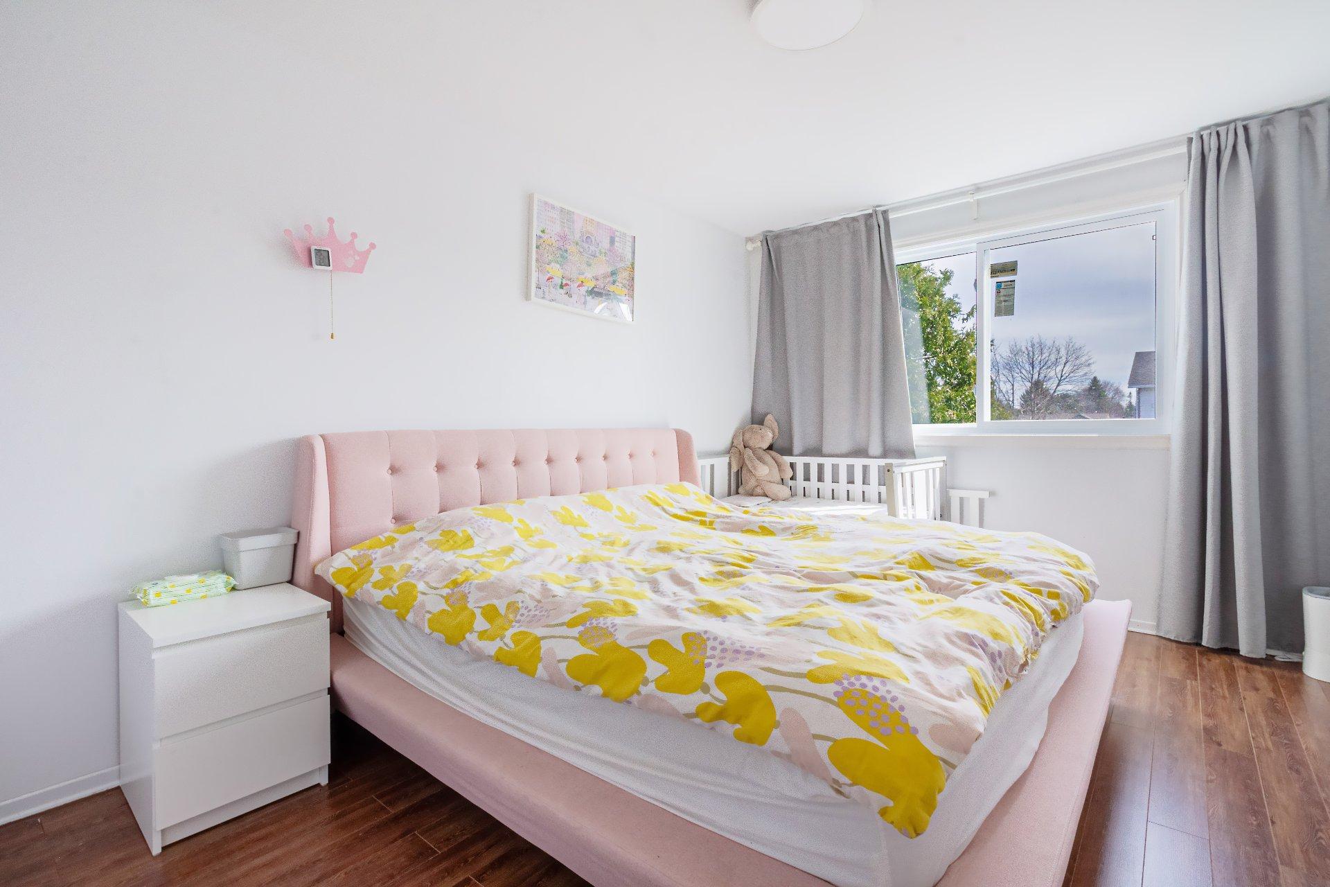 









1200


Rue Pellerin

,
Brossard,




QC
J4W2L3

