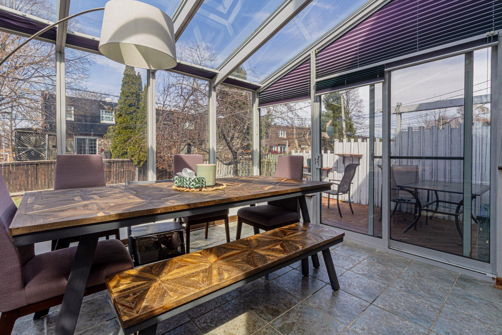 









1200


Rue Pellerin

,
Brossard,




QC
J4W2L3

