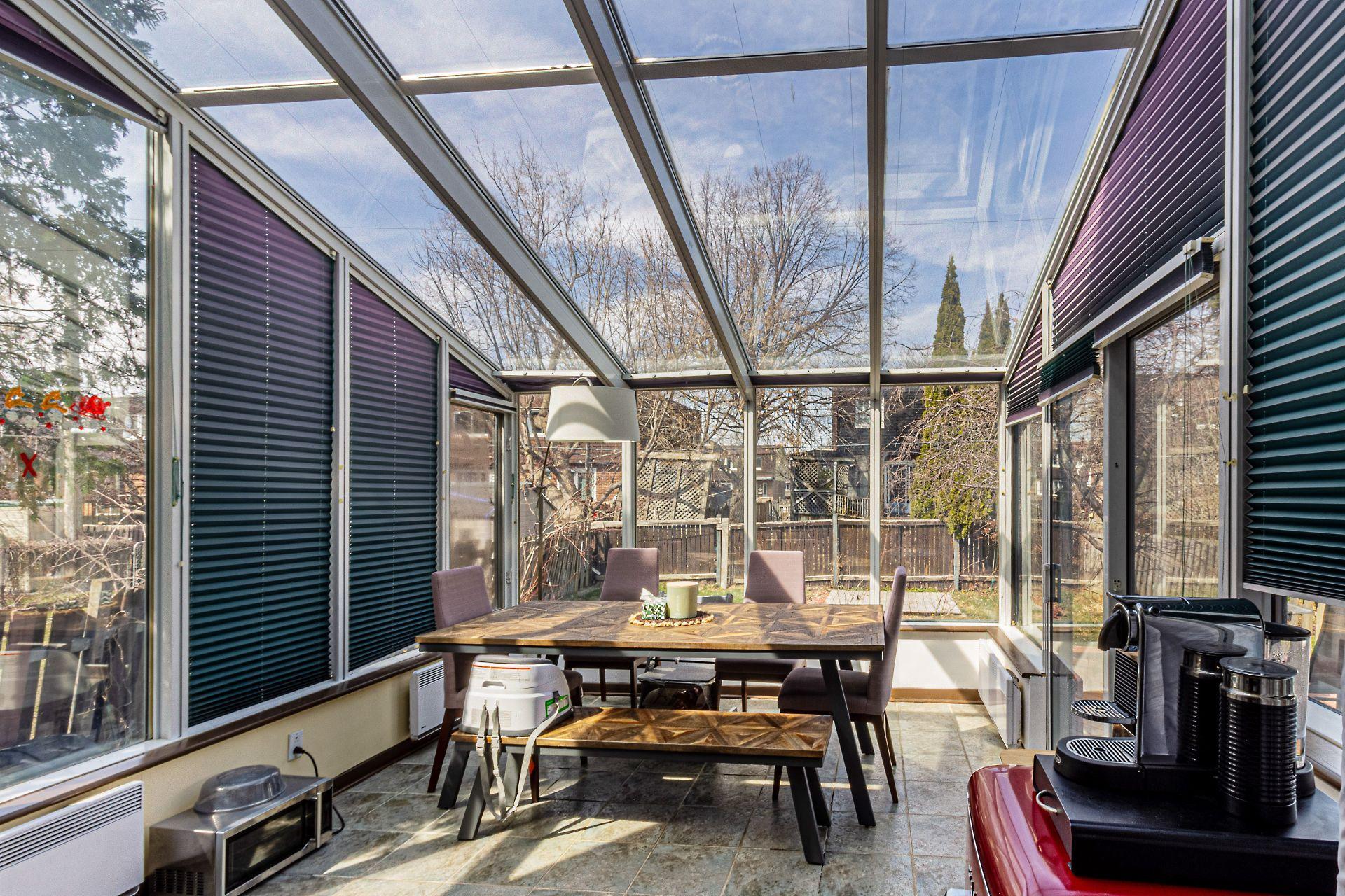 









1200


Rue Pellerin

,
Brossard,




QC
J4W2L3

