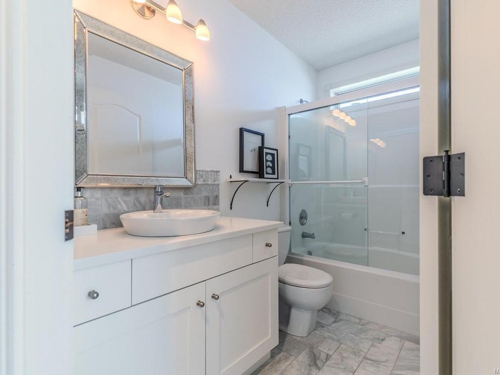 









6413


Lasalle

Rd,
Nanaimo,




BC
V9V 1N6

