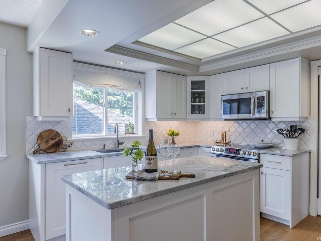 









6413


Lasalle

Rd,
Nanaimo,




BC
V9V 1N6

