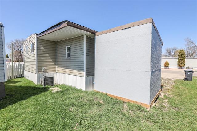 









2695


Main

ST, 120,
Winnipeg,




MB
R2V 4S9

