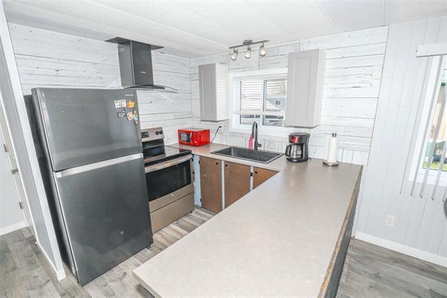 









2695


Main

ST, 120,
Winnipeg,




MB
R2V 4S9

