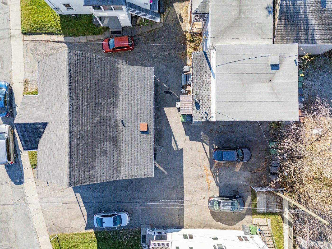 









913

 - 923


Rue du Fédéral

,
Sherbrooke (Les Nations),




QC
J1H5A6

