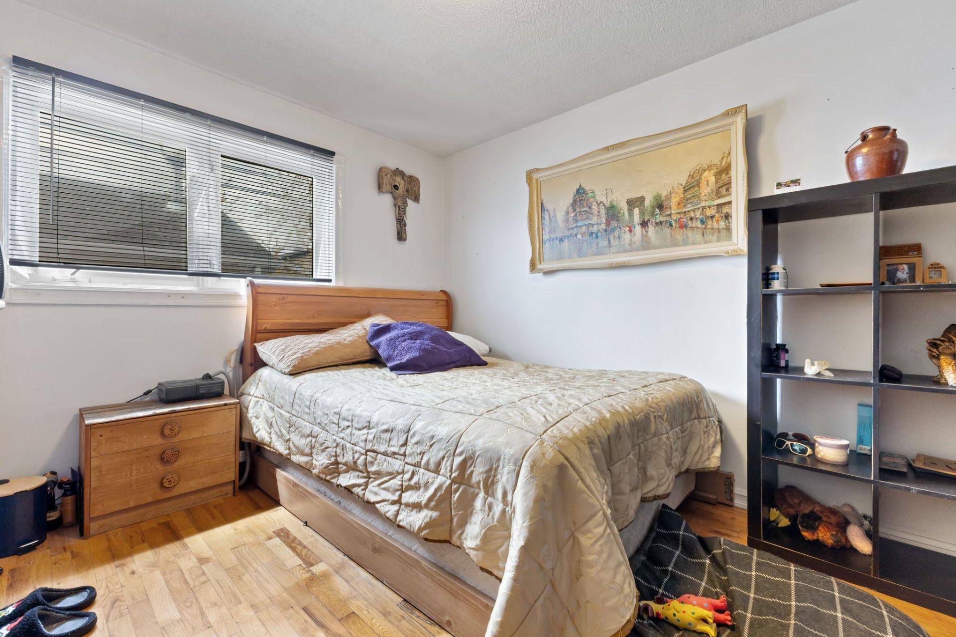 









79


Rue Deschênes

,
Gatineau (Aylmer),




QC
J9H1N8

