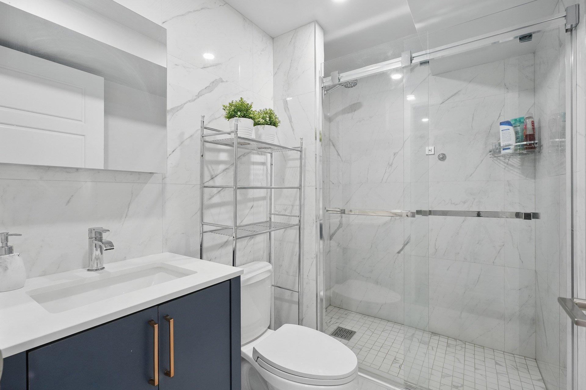 









47


Rue d'Anvers

,
Gatineau (Aylmer),




QC
J9J3J2

