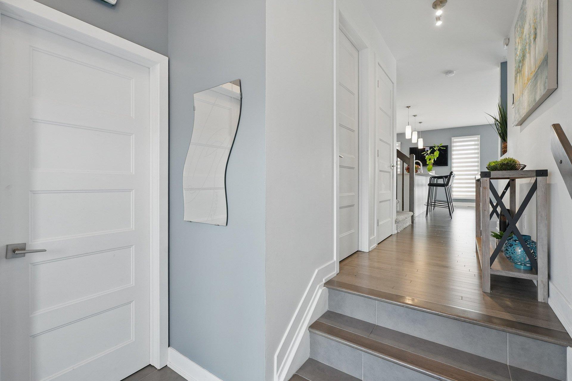 









47


Rue d'Anvers

,
Gatineau (Aylmer),




QC
J9J3J2

