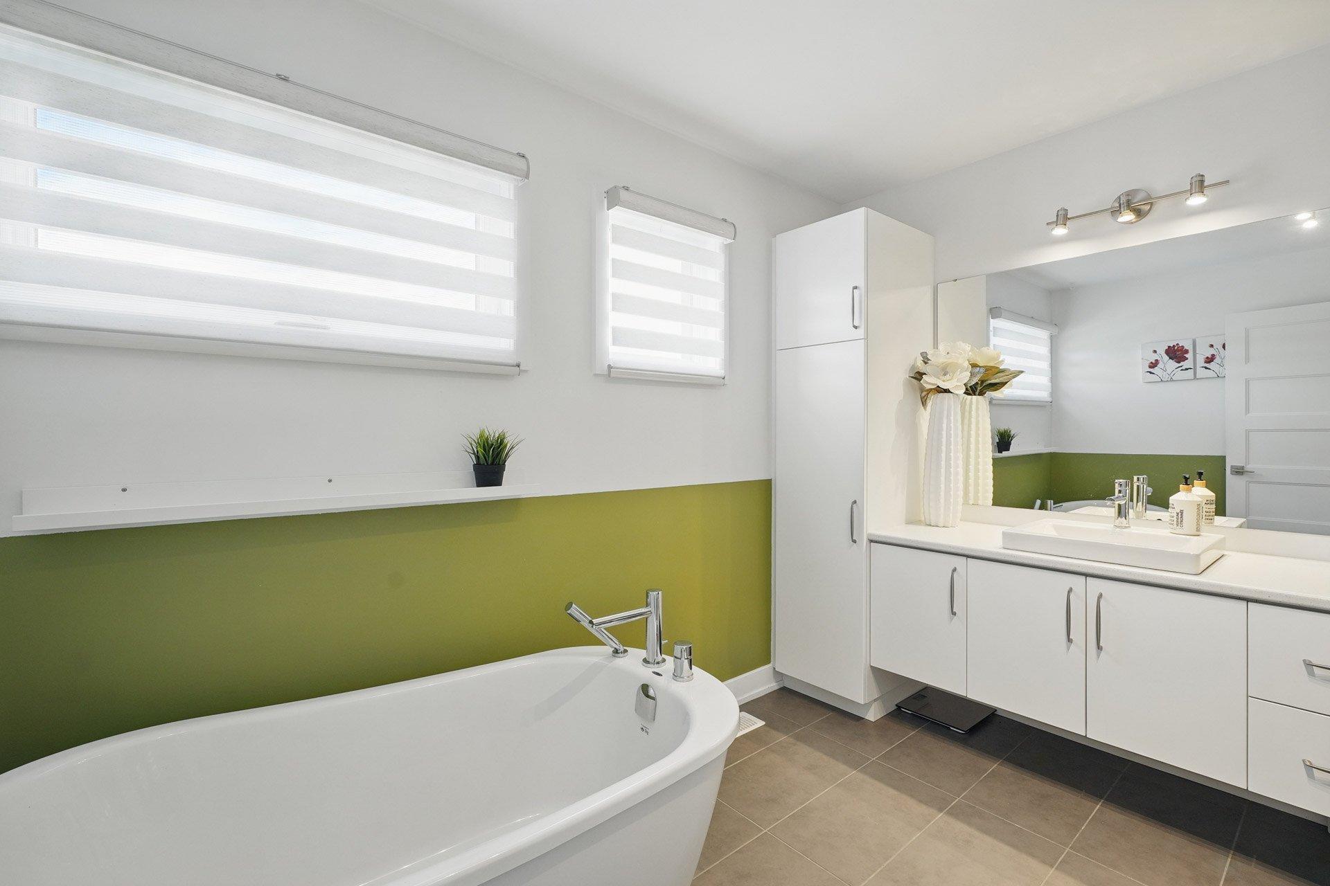 









47


Rue d'Anvers

,
Gatineau (Aylmer),




QC
J9J3J2

