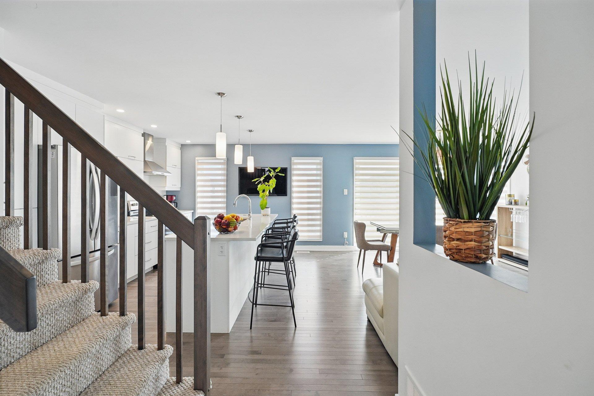 









47


Rue d'Anvers

,
Gatineau (Aylmer),




QC
J9J3J2

