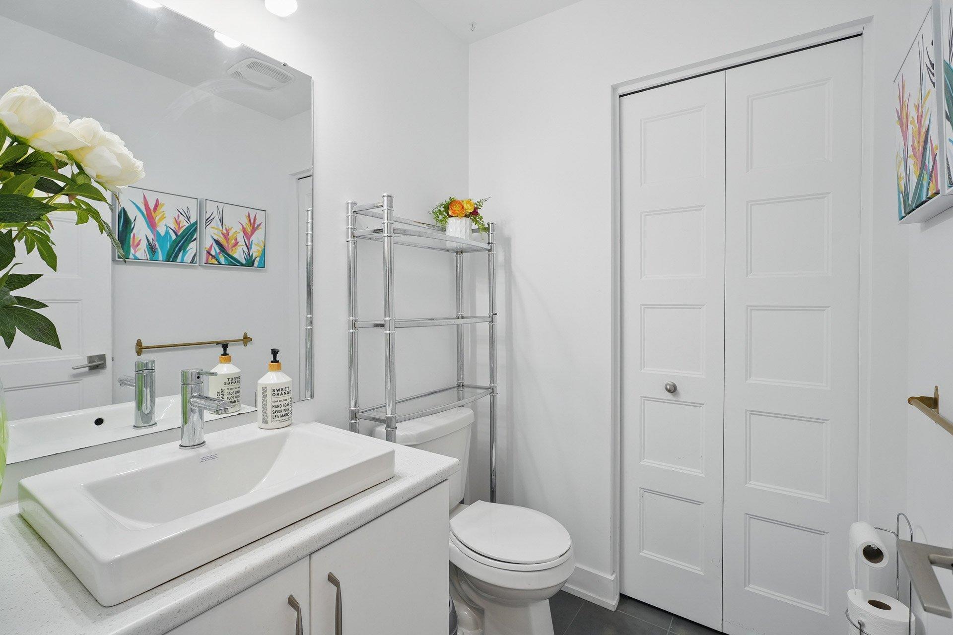 









47


Rue d'Anvers

,
Gatineau (Aylmer),




QC
J9J3J2

