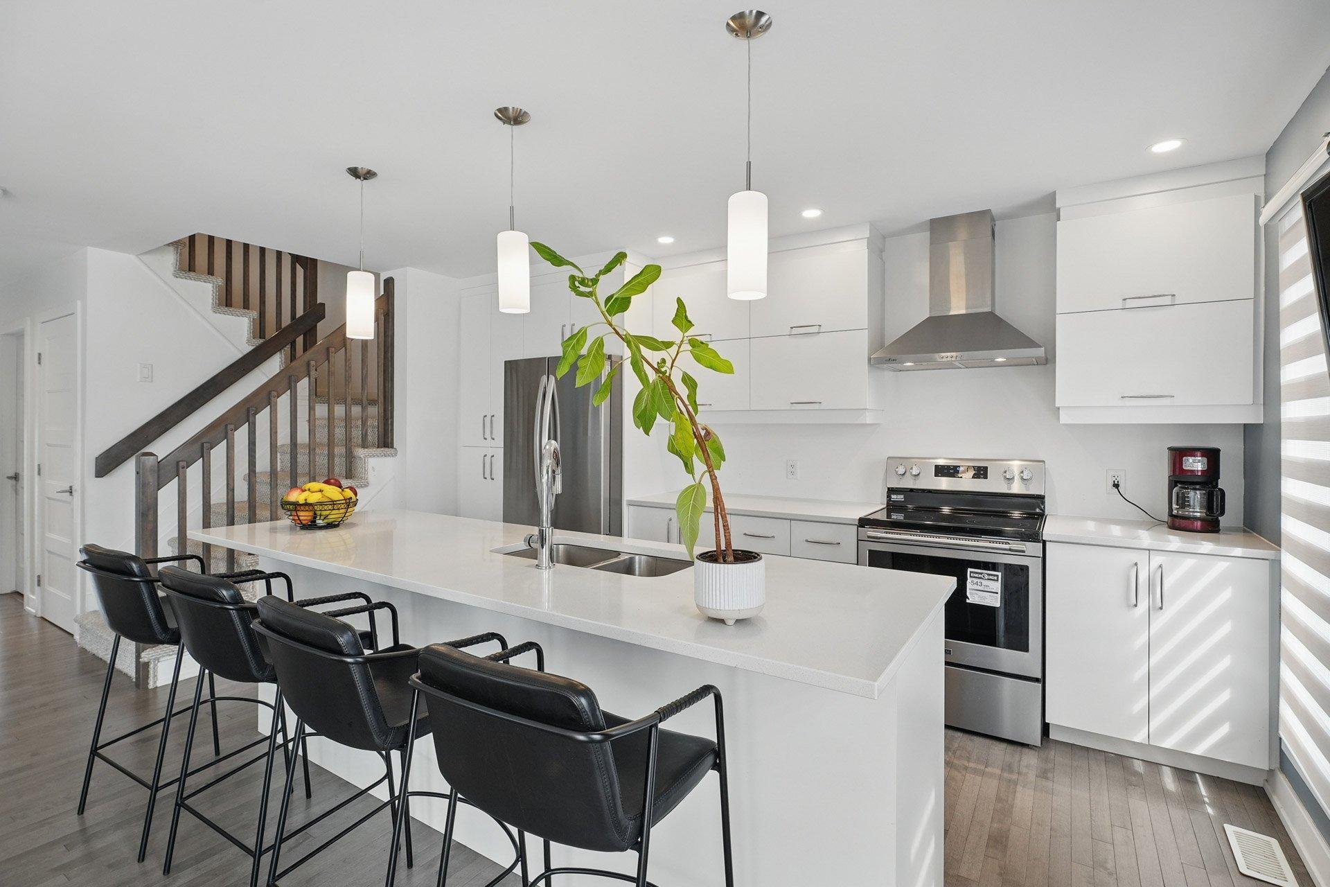 









47


Rue d'Anvers

,
Gatineau (Aylmer),




QC
J9J3J2

