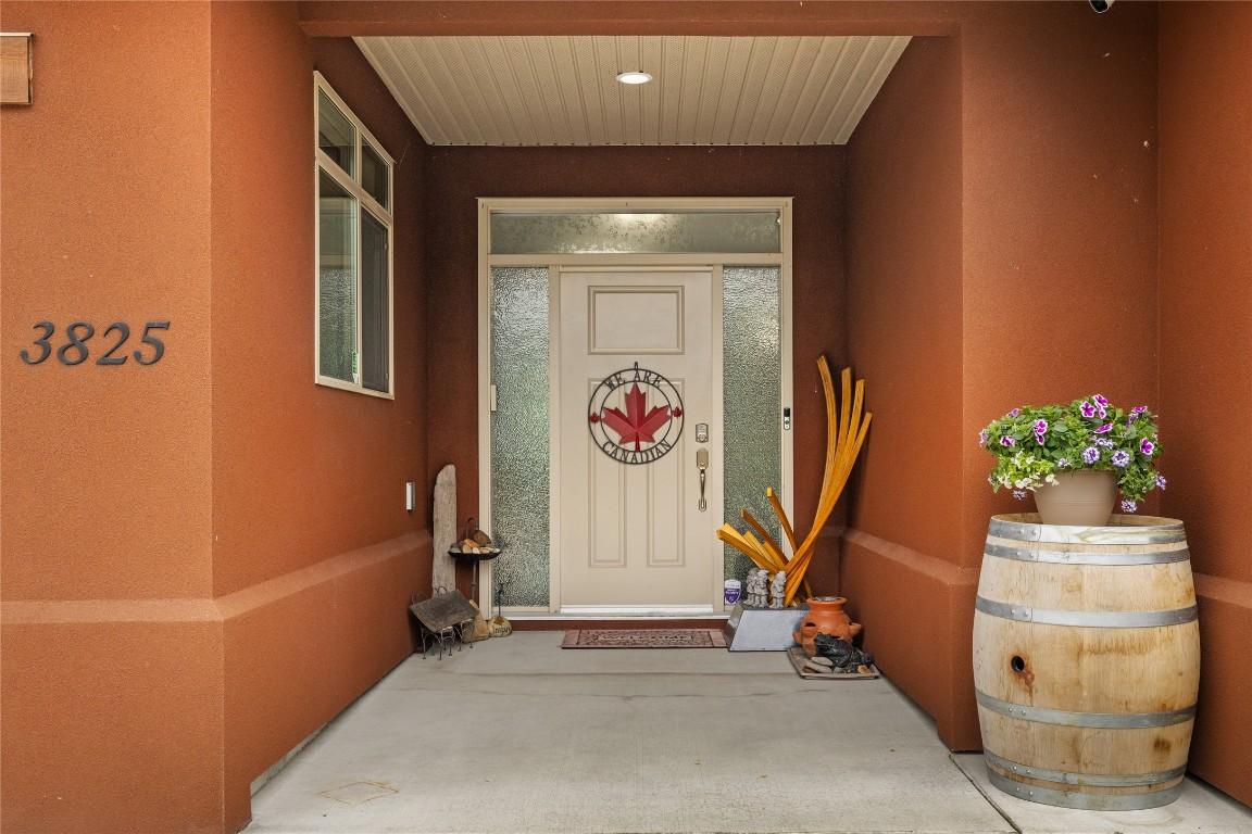 









3825


Acacia

Lane,
West Kelowna,




BC
V4T 3M1

