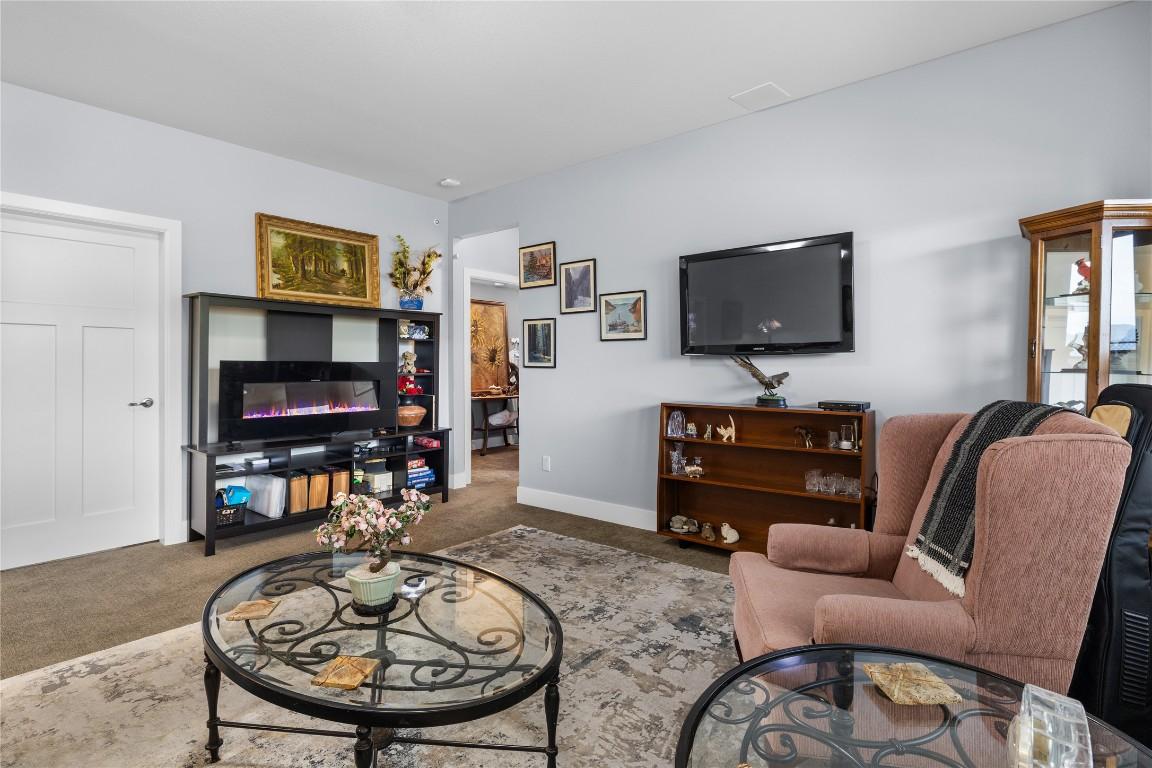 









3825


Acacia

Lane,
West Kelowna,




BC
V4T 3M1

