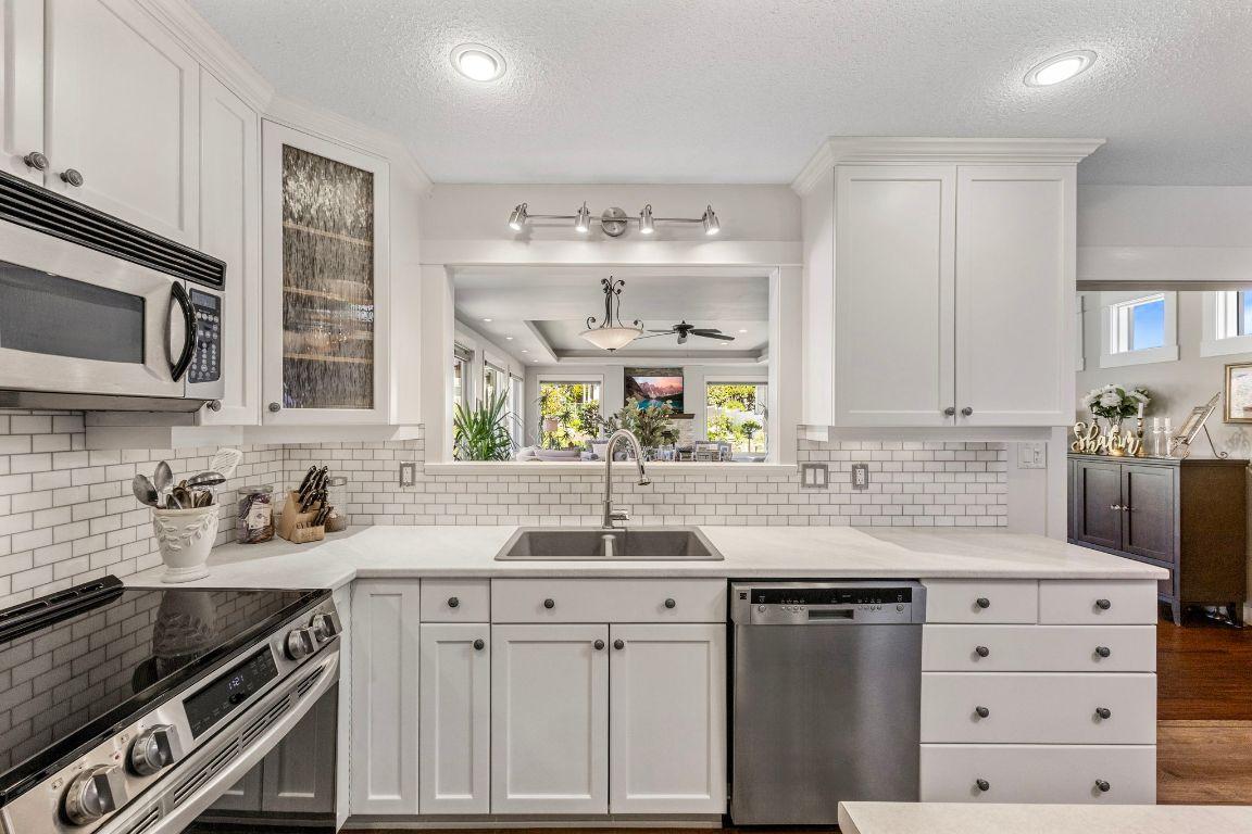 









2150


Witt

Road,
West Kelowna,




BC
V4T 2C4

