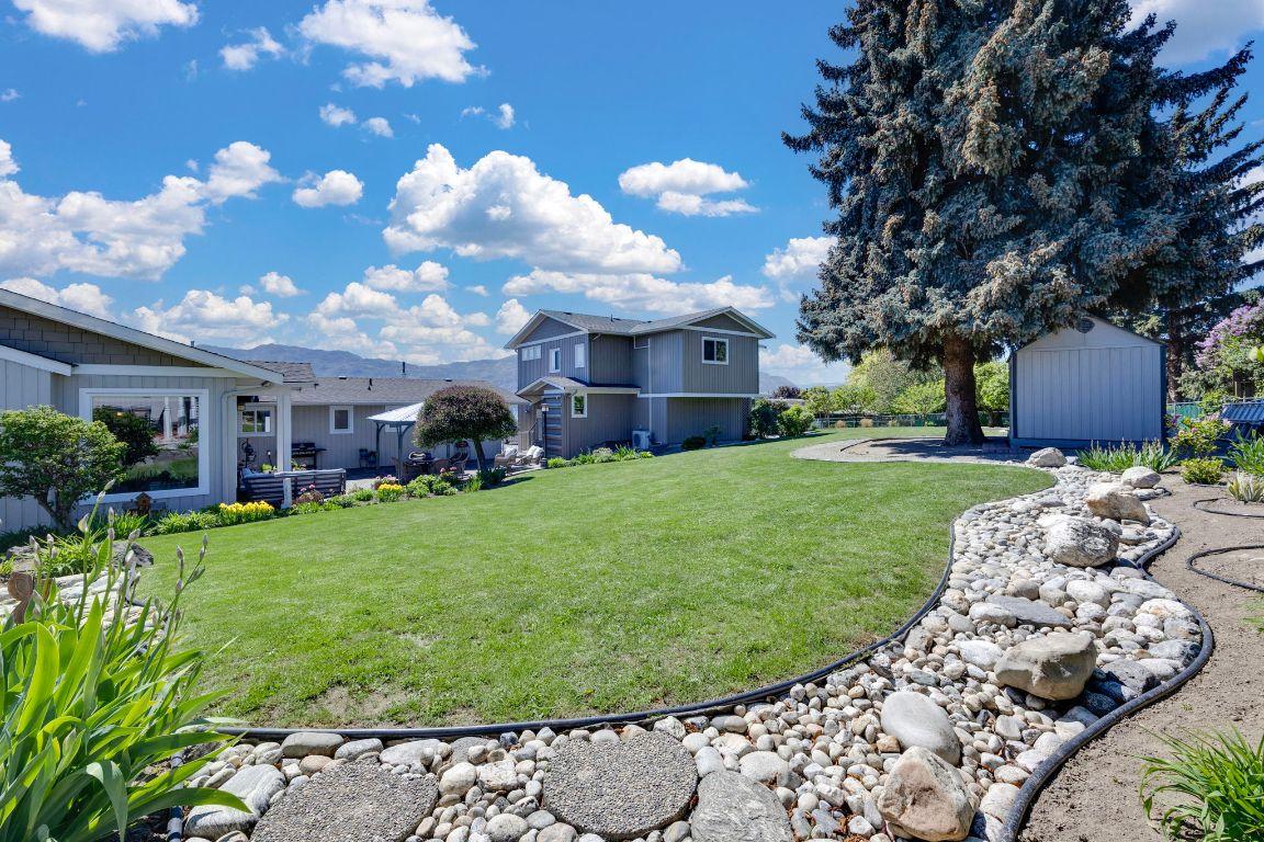 









2150


Witt

Road,
West Kelowna,




BC
V4T 2C4

