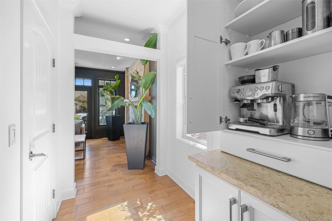 









1185


Peak Point

Drive,
West Kelowna,




BC
V1Z 4A9

