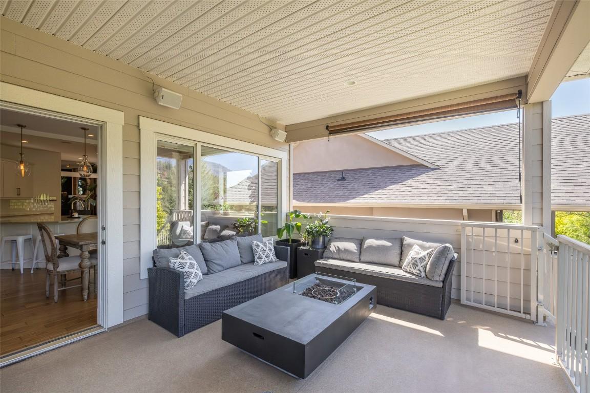 









1185


Peak Point

Drive,
West Kelowna,




BC
V1Z 4A9

